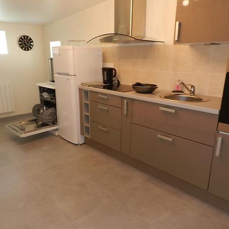 Gite Utah Saint-Laurent-sur-Mer Habitación foto