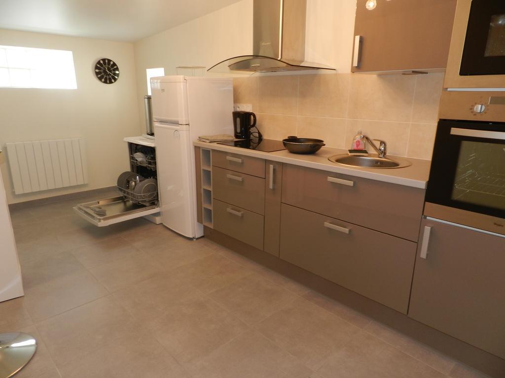 Gite Utah Saint-Laurent-sur-Mer Habitación foto